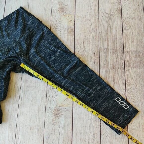 Lorna Jane Uniquely Daylight Core high rise tights sz S - Picture 6 of 10